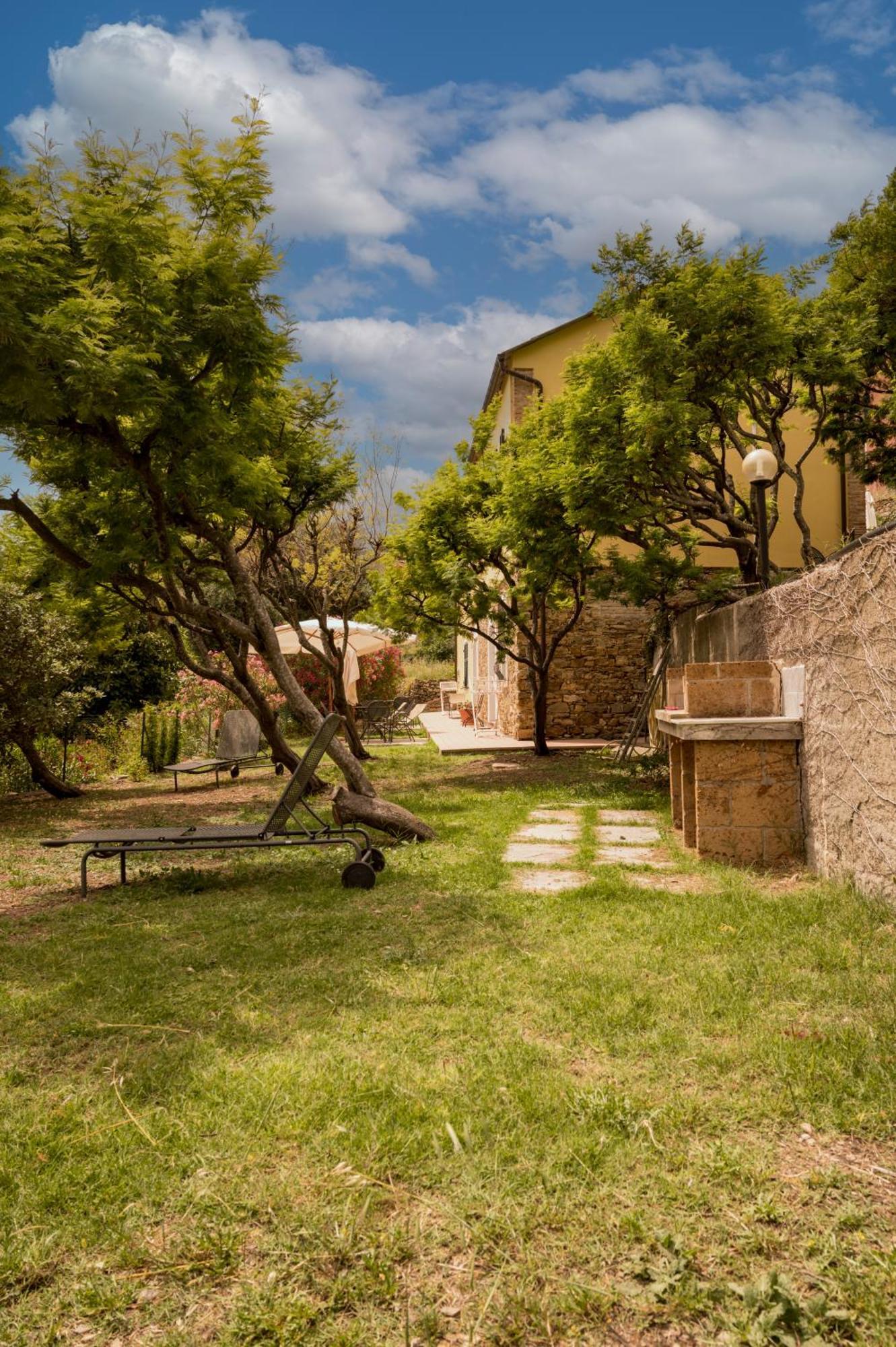 Agriturismo San Michele Di Danio Giovanni Dolcedo Buitenkant foto